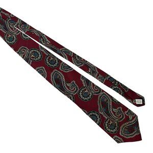 Vintage Salvatori Paisley Silk Tie Red & Green 100% Silk Made In USA Mens